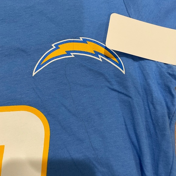 Los Angeles Chargers Justin Herbert Women’s Loose Fit T-Shirt Retails For $45 - Picture 2 of 14